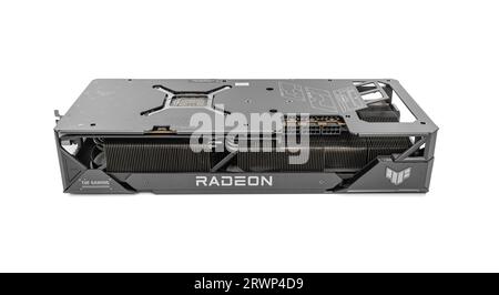 ASUS TUF Gaming Radeon RX 7900 XT Grafikkarte, Studiofoto. Stockfoto