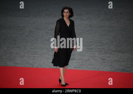 Die französische Kulturministerin Rima Abdul-Malak nahm während des Staatsbesuchs in Frankreich am Staatsbankett im Schloss Versailles in Paris Teil. Bilddatum: Mittwoch, 20. September 2023. Stockfoto