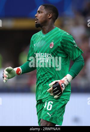 Mailand, Italien, 19. September 2023. Mike Maignan vom AC Milanduring beim UEFA Champions League-Spiel in Giuseppe Meazza, Mailand. Auf dem Bild sollte stehen: Jonathan Moscrop / Sportimage Stockfoto