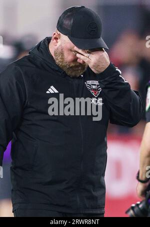 Washington, USA. September 2023. WASHINGTON, DC - 20. SEPTEMBER: DC United-Trainer Wayne Rooney verlässt das Feld nach einem MLS-Spiel zwischen DC United und Atlanta United FC am 20. SEPTEMBER 2023 auf Audi Field in Washington, DC. (Foto: Tony Quinn/SipaUSA) Credit: SIPA USA/Alamy Live News Stockfoto