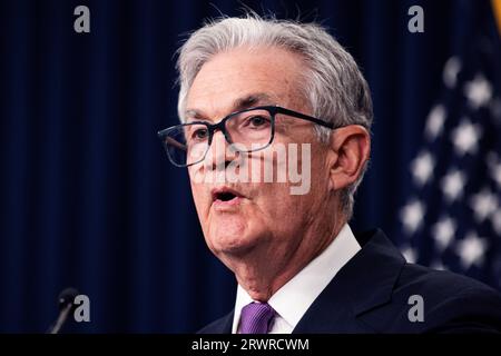 Washington, USA. September 2023. Der Vorsitzende der US-Notenbank Jerome Powell hält am 20. September 2023 eine Pressekonferenz in Washington, D.C. in den Vereinigten Staaten ab. Quelle: Aaron Schwartz/Xinhua/Alamy Live News Stockfoto