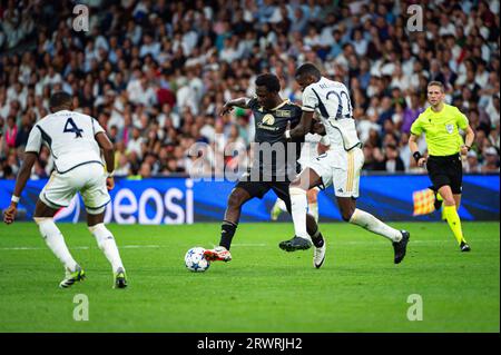 Madrid, Spanien. September 2023. David Fofana (Union Berlin) im Kampf gegen Antonio Rudiger (Real Madrid) während des Fußballspiels zwischen Real Madrid und Union Berlin, gültig für den Spieltag 01 der UEFA Champions League, die am 20. September 2023 im Santiago Bernabeu Stadion in Madrid, Spanien, ausgetragen wurde Stockfoto