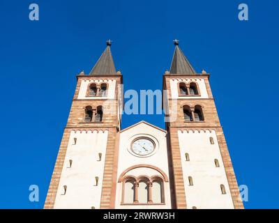 Romanische UNESCO-Kiliansdom, St. Kilian, Dom, Zwillingstürme, Würzburg, Unterfranken, Franken, Bayern, Deutschland, Europa Stockfoto