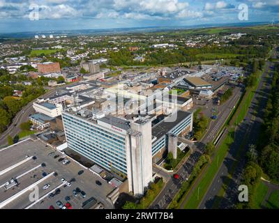 Außenansicht des Einkaufszentrums EK Centre in East Kilbride, South Lanarkshire, Schottland, Vereinigtes Königreich Stockfoto