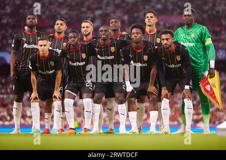 Sevilla, Spanien. September 2023. Die Startelf von Lens für das UEFA Champions League-Spiel zwischen Sevilla FC und Lens im Estadio Ramon Sanchez Pizjuan in Sevilla. (Foto: Gonzales Photo/Alamy Live News Stockfoto