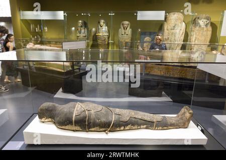 Ägyptische Mumie im Museum in Budapest Stockfoto