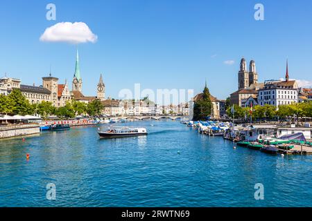 Zürich Skyline-Stadt am Linth Fluss Reisen in der Schweiz Stockfoto