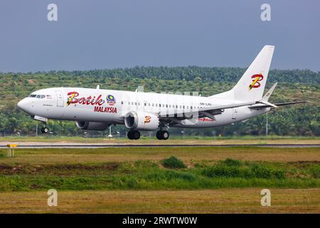 Kuala Lumpur, Malaysia - 5. Februar 2023: Batik Air Malaysia Boeing 737 MAX 8 Flugzeug am Kuala Lumpur Flughafen in Malaysia. Stockfoto