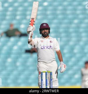 London, England. September 2023. Karun Nair feiert 150 für Northamptonshire gegen Surrey am dritten Tag des LV=Insurance County Championship Matches im Oval. Kyle Andrews/Alamy Live News Stockfoto