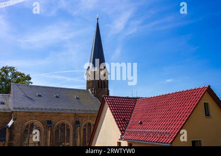 Evangelische Stadtkirche der Stadt Wehlen auf dem Malerweg im Elbsandsteingebirge, Sächsische Schweiz, Sachsen, Deutschland. Stockfoto