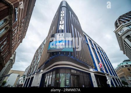 LONDON – 19. SEPTEMBER 2023: Odeon Luxe West End Cinema on Leicester Square Stockfoto