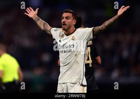 Madrid, Spanien. September 2023. Joselu von Real Madrid CF zeigt Gesten während des UEFA Champions League-Spiels zwischen Real Madrid CF und FC Union Berlin im Santiago Bernabeu Stadion am 20. September 2023 in Madrid, Spanien. Dank: Marco Canoniero/Alamy Live News Stockfoto