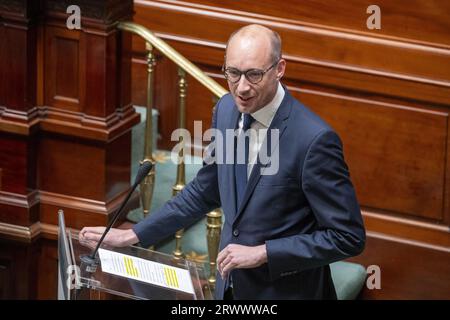 Brüssel, Belgien. September 2023. Vize-Premierminister und Finanzminister Vincent Van Peteghem bildete am Donnerstag, den 21. September 2023, während einer Plenarsitzung des Plenums im Bundesparlament in Brüssel ein Bild. BELGA PHOTO NICOLAS MAETERLINCK Credit: Belga News Agency/Alamy Live News Stockfoto