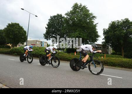 Emmen, Niederlande. September 2023. Deutsches Team auf dem Bild während des Zeitfahrtrennens der Elite-Mixed-Team-Staffel, einer 38 km langen Strecke in und um Emmen, Niederlande, am zweiten Tag der UEC-Straßeneuropameisterschaft, Donnerstag, den 21. September 2023. Die Europameisterschaften finden vom 20. Bis 24. september statt. BELGA FOTO DAVID PINTENS Credit: Belga News Agency/Alamy Live News Stockfoto