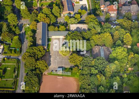 Luftaufnahme, Kardinal-von-Galen-Schule, Vellern, Beckum, Münsterland, Nordrhein-Westfalen, Deutschland, Bildung, Bildungseinrichtung, DE, Europa, Stockfoto