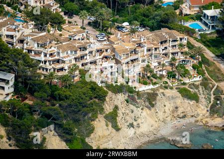 Luftblick, Club Monte de Oro, Wohnkomplex mit Poollandschaft, Balkonen, Costa de la Calma, CalviaÃƒÆ’Ãƒâ€ Ã¢â‚¬â„¢ÃƒÆ’Ã†â Ã¢â‚¬Â Stockfoto