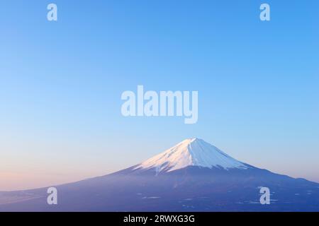 Mt. Fuji bei Sonnenaufgang vom Shindo Pass, Yamanashi Stockfoto