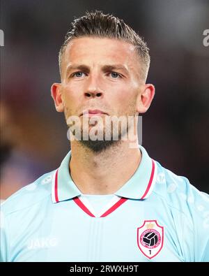 Barcelona, Spanien. September 2023. Toby Alderweireld vom Royal Antwerp FC spielte während des UEFA Champions League-Spiels der Gruppe H zwischen dem FC Barcelona und dem Royal Antwerp FC am 19. September 2023 im Lluis Companys Stadium in Barcelona, Spanien. (Foto: Bagu Blanco/PRESSINPHOTO) Credit: PRESSINPHOTO SPORTS AGENCY/Alamy Live News Stockfoto