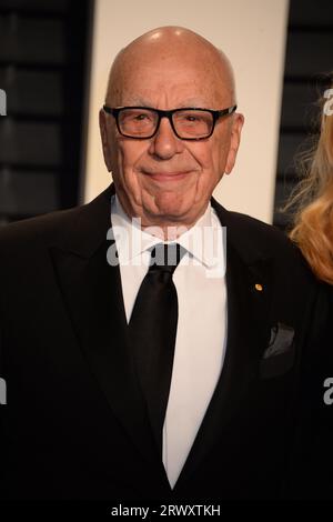 BEVERLY HILLS, KALIFORNIEN - FEBRUAR 26: Rupert Murdoch nimmt an der Vanity Fair Oscar Party 2017 Teil, die von Graydon Carter am 26. Februar 2017 im Wallis Annenberg Center for the Performing Arts in Beverly Hills, Kalifornien, veranstaltet wird. People: Rupert Murdoch Credit: Storms Media Group/Alamy Live News Stockfoto