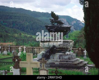 MAUSOLEO DE JULIAN GAYARRE. Autor: MARIANO BENLLIURE. Lage: AUSSEN. Roncal. NAVARRA. SPANIEN. Stockfoto