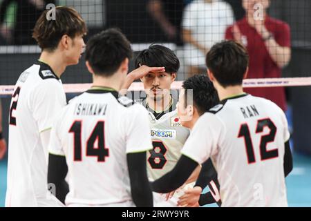 Yamamoto Tomohiro, Sekita Masahiro, Yuji Nishida, Akihiro Yamauchi, Yuki Ishikawa, Ran Takahashi (Japan). Volleyball-Weltmeisterschaft 2022. Stockfoto