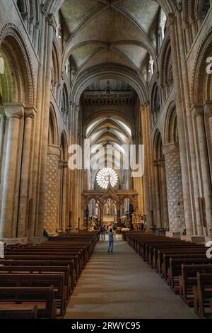 Durham, UK - 12. Juli 2023: Inneres der Kathedrale von Durham, Country Durham, England Stockfoto