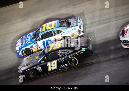 Bristol, TN, USA. September 2023. Daniel Hemric (10), Fahrer der NASCAR Xfinity Series, Rennen für die Food City 300 auf dem Bristol Motor Speedway in Bristol, TN. (Bild: © Stephen A Arce Grindstone Media/ASP) NUR REDAKTIONELLE VERWENDUNG! Nicht für kommerzielle ZWECKE! Stockfoto