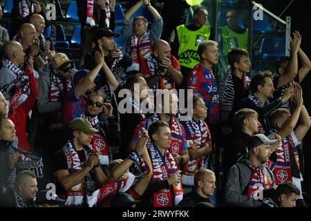 Bergamo, Italien. September 2023. Rakow Supporters während Atalanta BC gegen Rakow Czestochowa, Fußball Europa League Spiel in Bergamo, Italien, 21. September 2023 Credit: Independent Photo Agency/Alamy Live News Stockfoto