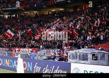 AMSTERDAM, NIEDERLANDE - 21. SEPTEMBER: Ajax-Fans während des UEFA Europa League 2023/2024 - Gruppe-B-Match von AFC Ajax und Olympique Marseille in Joh Stockfoto