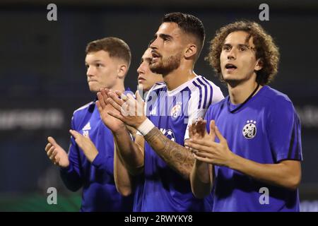 Zagreb, Kroatien. September 2023. Sandro Kulenovic von Dinamo Zagreb würdigt die Fans nach dem Spiel der Gruppe C der UEFA Europa Conference League zwischen Dinamo Zagreb und Astana im Stadion Maksimir am 21. September 2023 in Zagreb, Kroatien. Foto: Luka Stanzl/PIXSELL Credit: Pixsell/Alamy Live News Stockfoto