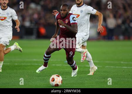 London Stadium, London, Großbritannien. September 2023. Europa League Football, Group Stage, West Ham United versus Backa Topola; Michail Antonio von West Ham United Credit: Action Plus Sports/Alamy Live News Stockfoto