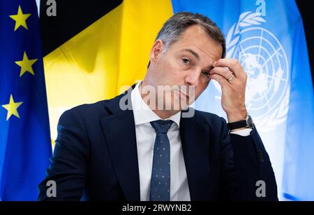 New York, USA. September 2023. Premierminister Alexander de Croo spricht mit der Presse während der 78. Tagung der Generalversammlung der Vereinten Nationen (UNGA78) in New York City, USA, am Donnerstag, den 21. September 2023. BELGA PHOTO BENOIT DOPPAGNE Credit: Belga News Agency/Alamy Live News Stockfoto