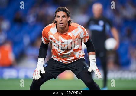 Yann Sommer vom FC Internazionale schaut während des UEFA Champions League-Spiels zwischen Real Sociedad und FC Internazionale in der reale Arena am Septemb nach Stockfoto