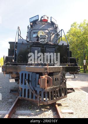 Die Dampflokomotive „Big Boy“ der Union Pacific Railroads befindet sich auf der Steam Town National Site in Scranton, Pennsylvania. Die größte Dampflok der Welt. Stockfoto