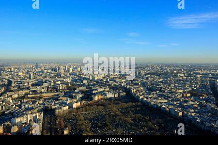 Friedhof Montparnasse, Blick vom Montparnasse Tower, Paris Stockfoto