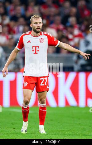 München, Deutschland. September 2023. Fußball: Champions League, Bayern München - Manchester United, Gruppenphase, Gruppe A, Spieltag 1, Allianz Arena. Münchens Konrad-Laimer-Gesten. Quelle: Tom Weller/dpa/Alamy Live News Stockfoto