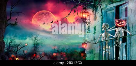 Halloween-Nachtszene – Skelette in Haunted House at Moonlight – enthalten Moon 3D-Rendering Stockfoto