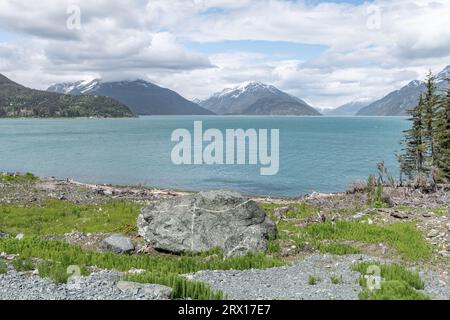 Chilkat Inlet vom Battery Point Trail im Chilkat State Park, Alaska, USA Stockfoto