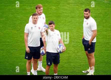 Englands Freddie Steward (links), Ollie Chessum (oben), Ben Youngs und George Martin (rechts) während eines Trainings im Stade Pierre Mauroy, Villeneuve-d'Ascq. Bilddatum: Freitag, 22. September 2023. Stockfoto