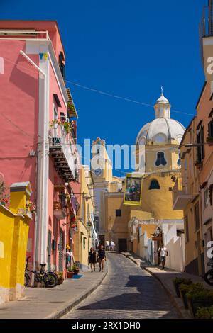 Marina Corricella, kleiner Hafen auf der Insel Procida Stockfoto