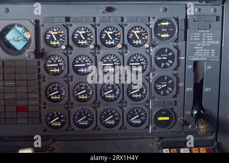 Flugdeck und Flugsteuerung eines Boeing 747-Cockpits in einem Flugzeug in Queensland Australia Stockfoto