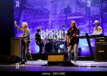 Smokie live bei einem Konzert ihrer „The Legacy Tour“ im Admiralspalast. Berlin, 21.09.2023 Stockfoto