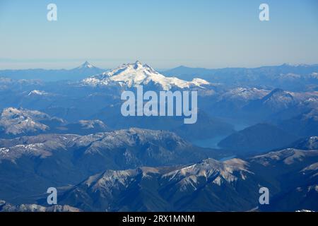 Luftaufnahme des Vulkans Cerro Tronador, Bariloche, Patagonien, Argentinien Stockfoto