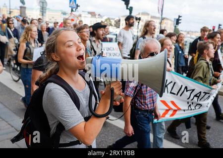 Stockholm, Schweden. September 2023. Greta Thunberg während eines Klimastreiks in Mynttorget in Stockholm, organisiert vom Netzwerk Fridays for Future, 22. September 2023.Foto: Christine Olsson/TT/Code 10430 Credit: TT News Agency/Alamy Live News Stockfoto