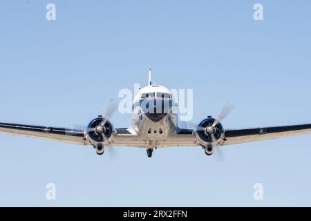 Douglas DC-3 auf der FLUGSCHAU 2023 Sivrihisar Eskisehir Turkiye 09 16 2023 Stockfoto