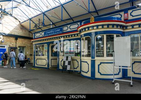 Buffet am Bahnhof King's Lynn, Norfolk. Stockfoto