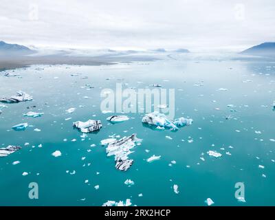 Blaue Gletscherlagune in island Stockfoto