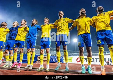 Aarhus, Dänemark. September 2023. Die Spieler von Broendby IF feiern den Sieg nach dem 3F Superliga-Spiel zwischen Aarhus GF und Broendby IF im Ceres Park in Aarhus. (Foto: Gonzales Photo - Teis Markfoged). Stockfoto