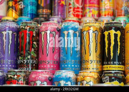 Monster Beverage Display Stockfoto