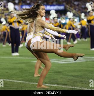 Baton Rouge, USA. September 2023. Die LSU Tigers Marching Band spielt während eines College-Fußballspiels im Tiger Stadium in Baton Rouge, Louisiana, am Samstag, den 9. September 2023. (Foto: Peter G. Forest/SIPA USA) Credit: SIPA USA/Alamy Live News Stockfoto